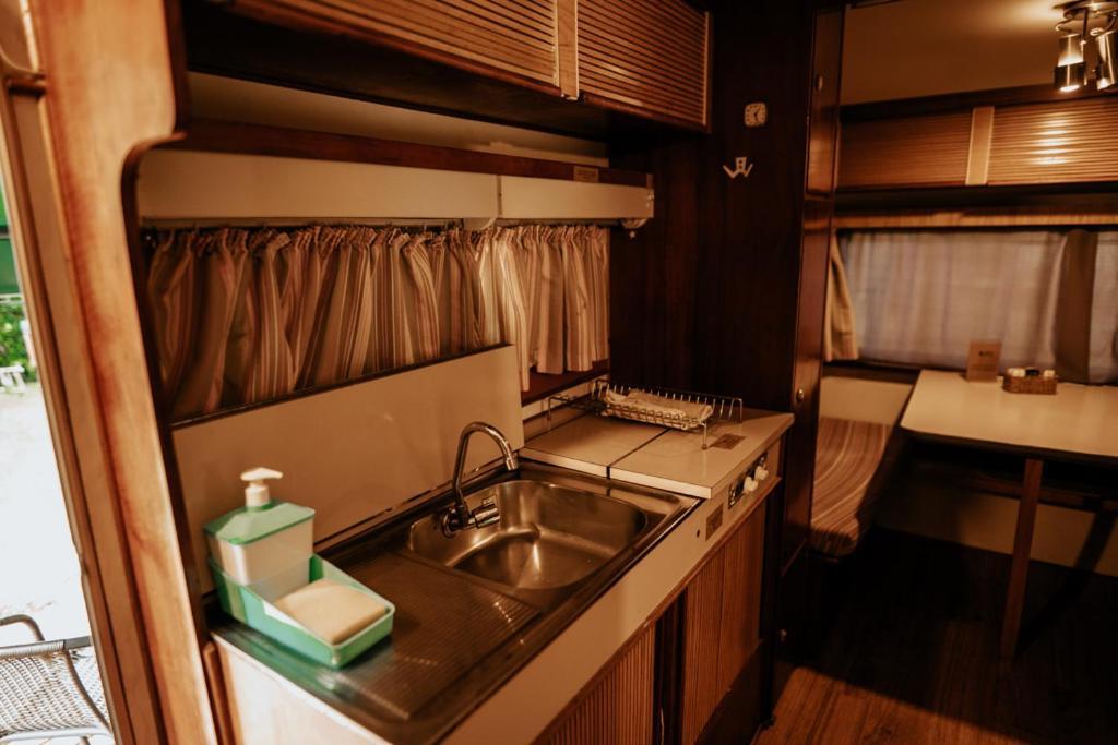 La Brume Trailers